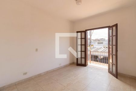 Casa à venda com 294m², 4 quartos e 5 vagas Casa à venda com 294m², 4 quartos e 5 vagasQuarto 2