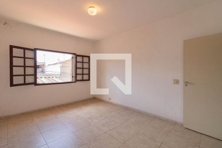 Casa à venda com 294m², 4 quartos e 5 vagas Casa à venda com 294m², 4 quartos e 5 vagasQuarto 3