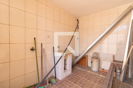 Casa à venda com 294m², 4 quartos e 5 vagas Casa à venda com 294m², 4 quartos e 5 vagasÁrea de Serviço