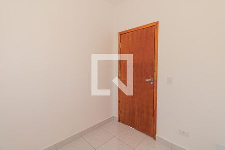 Quarto 2 de apartamento para alugar com 2 quartos, 42m² em Vila Germinal, São Paulo