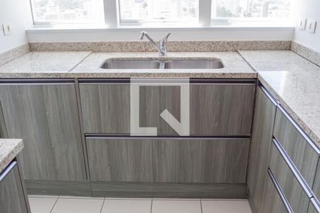 Apartamento à venda com 250m², 3 quartos e 4 vagas Apartamento à venda com 250m², 3 quartos e 4 vagasCozinha