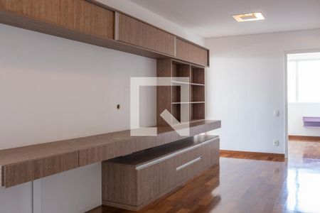 Apartamento à venda com 250m², 3 quartos e 4 vagas Apartamento à venda com 250m², 3 quartos e 4 vagasEscritório
