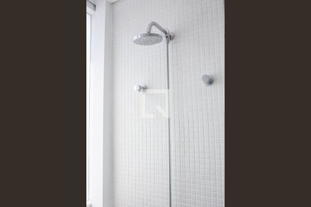 Apartamento à venda com 250m², 3 quartos e 4 vagas Apartamento à venda com 250m², 3 quartos e 4 vagasBanheiro da Suíte 2