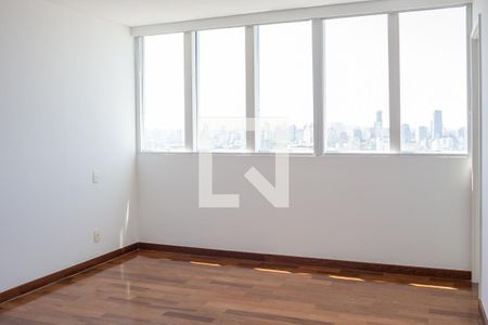 Apartamento à venda com 250m², 3 quartos e 4 vagas Apartamento à venda com 250m², 3 quartos e 4 vagasSuíte 1