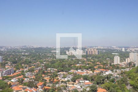 Apartamento à venda com 250m², 3 quartos e 4 vagas Apartamento à venda com 250m², 3 quartos e 4 vagasVista da Suíte 2