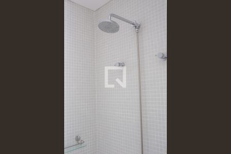 Apartamento à venda com 250m², 3 quartos e 4 vagas Apartamento à venda com 250m², 3 quartos e 4 vagasBanheiro da Suíte 3