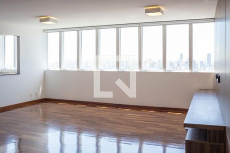 Sala de apartamento à venda com 3 quartos, 250m² em Vila Ipojuca, São Paulo