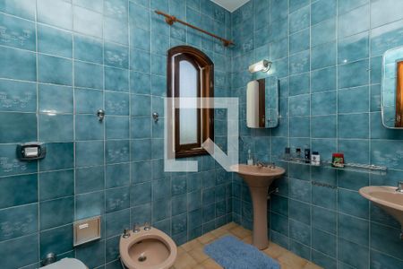 Casa à venda com 800m², 5 quartos e 7 vagasBanheiro social