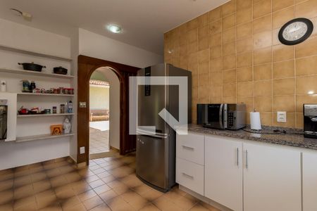 Casa à venda com 800m², 5 quartos e 7 vagasCozinha