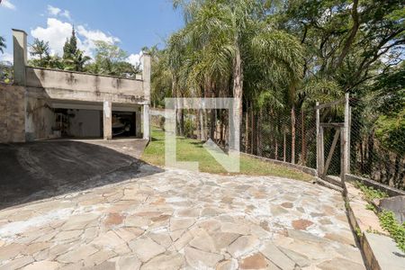 Casa à venda com 800m², 5 quartos e 7 vagasÁrea externa garagem