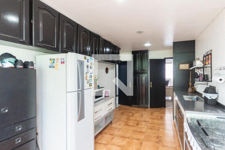 Apartamento à venda com 120m², 3 quartos e sem vagaCozinha e Área de Serviço