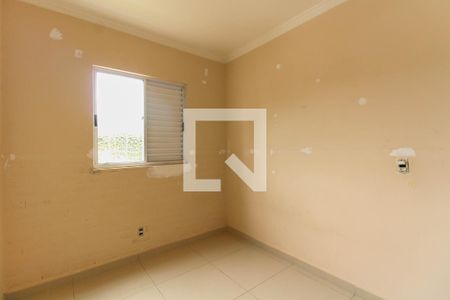 Quarto 1 de apartamento para alugar com 2 quartos, 45m² em Vila São Carlos, Itaquaquecetuba