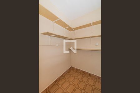 Casa à venda com 130m², 3 quartos e 2 vagasQuarto de Serviço