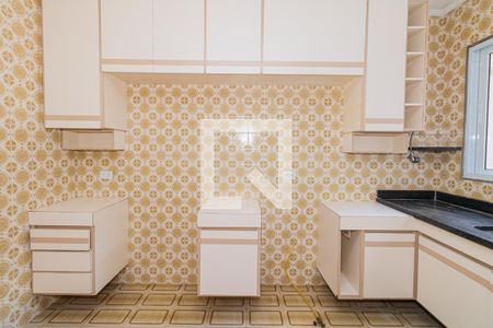 Casa à venda com 130m², 3 quartos e 2 vagasCozinha