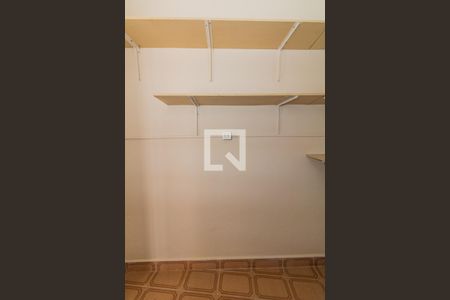 Casa à venda com 130m², 3 quartos e 2 vagasQuarto de Serviço