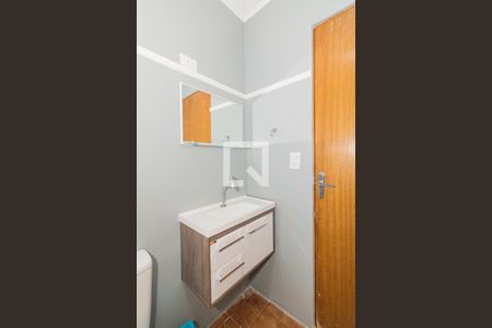 Casa à venda com 130m², 3 quartos e 2 vagasBanheiro 2