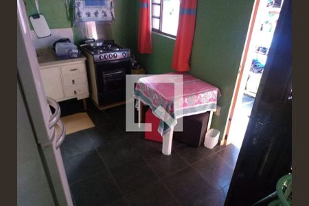 Casa à venda com 3 quartos, 146m² em Vila Nova Alba, São Paulo