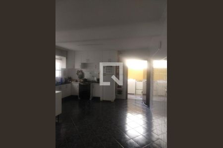 Casa à venda com 3 quartos, 220m² em Jaguaré, São Paulo