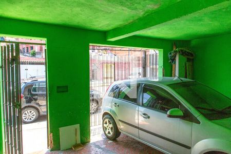 Casa à venda com 180m², 1 quarto e 1 vaga Casa à venda com 180m², 1 quarto e 1 vagaGaragem