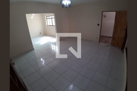 Casa à venda com 3 quartos, 280m² em Vila Gomes, São Paulo