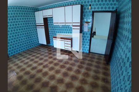 Casa à venda com 3 quartos, 280m² em Vila Gomes, São Paulo