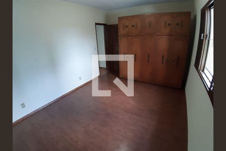 Casa à venda com 3 quartos, 280m² em Vila Gomes, São Paulo