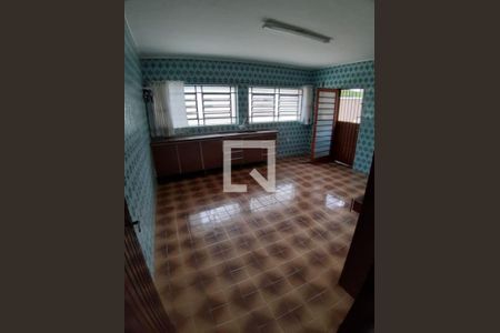 Casa à venda com 3 quartos, 280m² em Vila Gomes, São Paulo