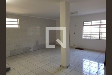 Casa à venda com 3 quartos, 180m² em Vila Tiradentes, São Paulo