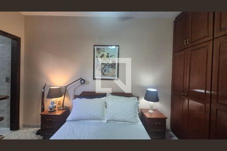 Casa à venda com 119m², 3 quartos e 3 vagas