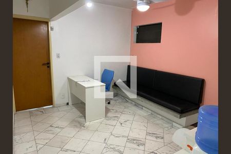 Casa para alugar com 3 quartos, 220m² em Indianópolis, São Paulo