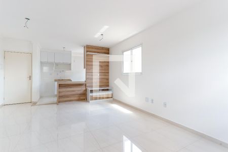 Quarto e Sala de apartamento para alugar com 1 quarto, 30m² em Vila Mazzei, São Paulo