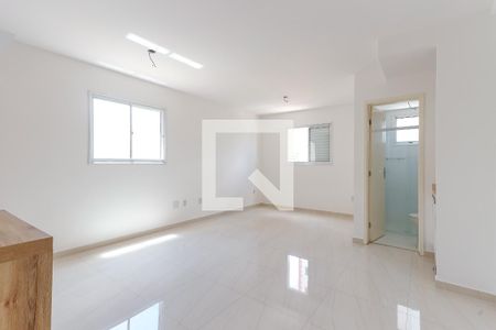 Quarto e Sala de apartamento para alugar com 1 quarto, 30m² em Vila Mazzei, São Paulo
