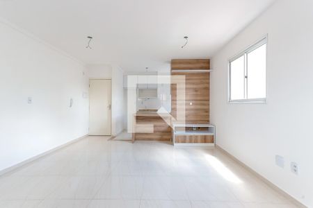 Quarto e Sala de apartamento para alugar com 1 quarto, 30m² em Vila Mazzei, São Paulo