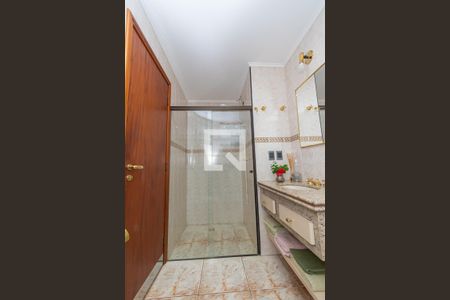 Casa de condomínio à venda com 450m², 4 quartos e 4 vagasBanheiro da Suíte 4