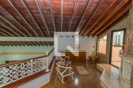 Casa de condomínio à venda com 450m², 4 quartos e 4 vagasLareira