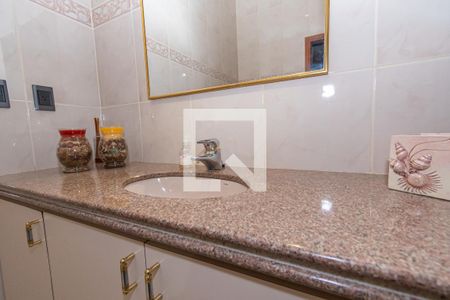 Casa de condomínio à venda com 450m², 4 quartos e 4 vagasDetalhe Banheiro da Suíte 2