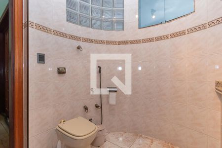 Casa de condomínio à venda com 450m², 4 quartos e 4 vagasBanheiro da Suíte 3