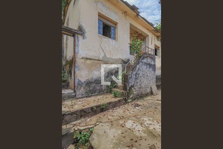 Casa à venda com 260m², 3 quartos e 1 vagaCasa dos Fundos 