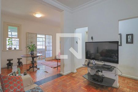 Sala de Estar  de casa à venda com 3 quartos, 260m² em Serra, Belo Horizonte