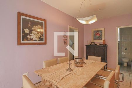 Casa à venda com 260m², 3 quartos e 1 vagaSala de Jantar 