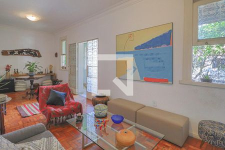Sala de Estar  de casa à venda com 3 quartos, 260m² em Serra, Belo Horizonte