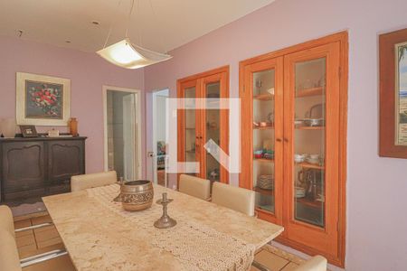 Casa à venda com 260m², 3 quartos e 1 vagaSala de Jantar 