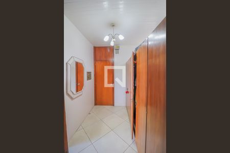 Casa à venda com 380m², 3 quartos e 2 vagasCloset