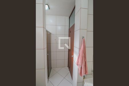 Casa à venda com 380m², 3 quartos e 2 vagasBanheiro