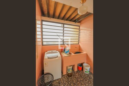 Casa à venda com 380m², 3 quartos e 2 vagasÁrea de Serviço