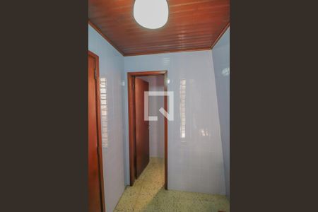 Casa à venda com 380m², 3 quartos e 2 vagasBanheiro