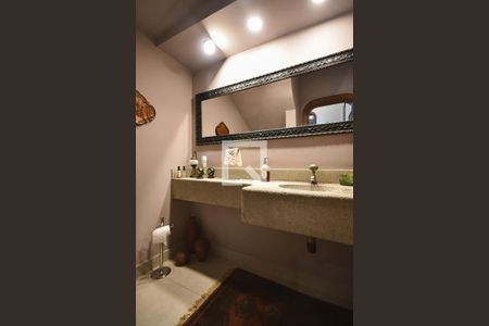 Casa para alugar com 750m², 4 quartos e 5 vagas Casa para alugar com 750m², 4 quartos e 5 vagasLavabo