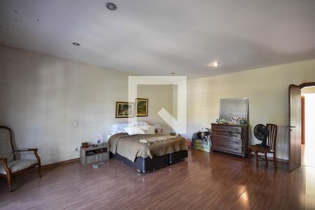 Casa para alugar com 750m², 4 quartos e 5 vagas Casa para alugar com 750m², 4 quartos e 5 vagasSuíte 1