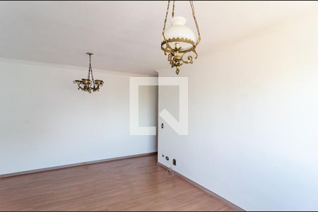 Apartamento à venda com 57m², 2 quartos e 1 vaga Apartamento à venda com 57m², 2 quartos e 1 vagaSala