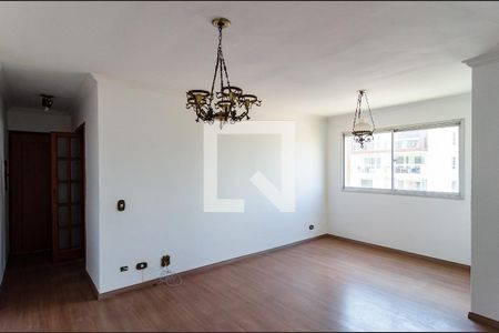 Apartamento à venda com 57m², 2 quartos e 1 vaga Apartamento à venda com 57m², 2 quartos e 1 vagaSala